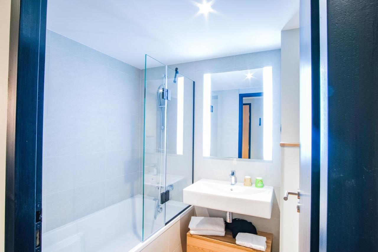 Ibis Styles Albertville Bagian luar foto