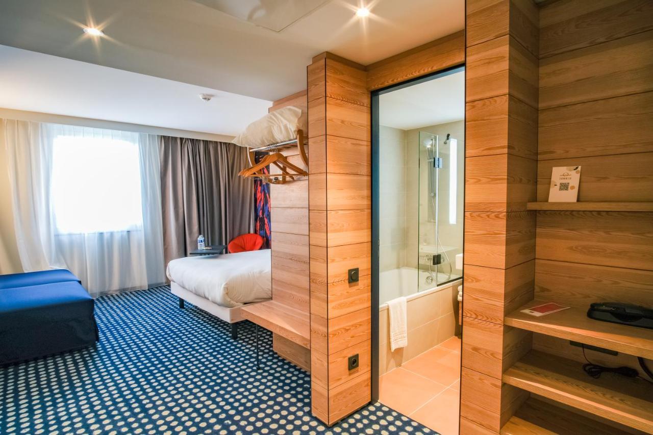 Ibis Styles Albertville Bagian luar foto