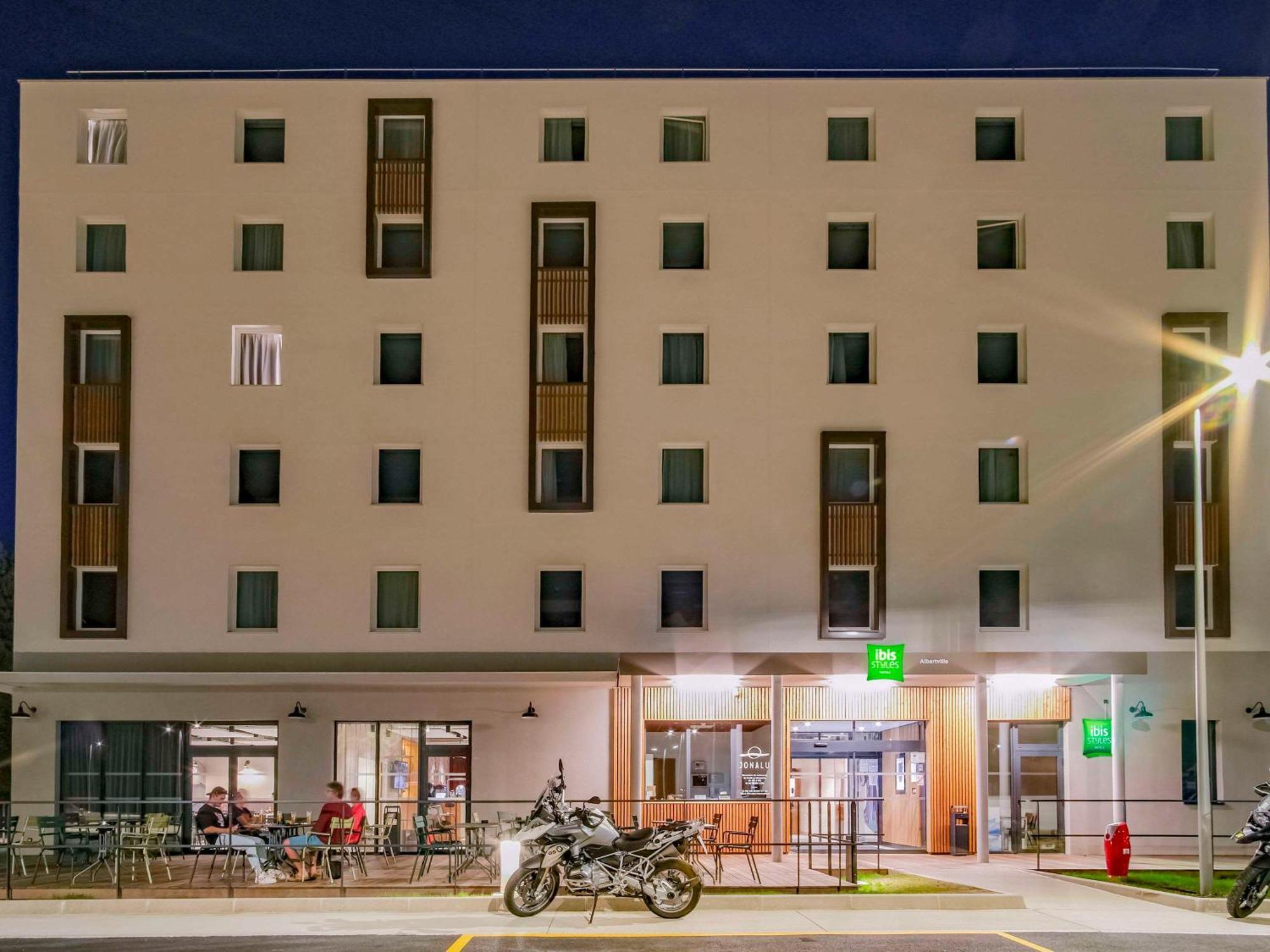 Ibis Styles Albertville Bagian luar foto