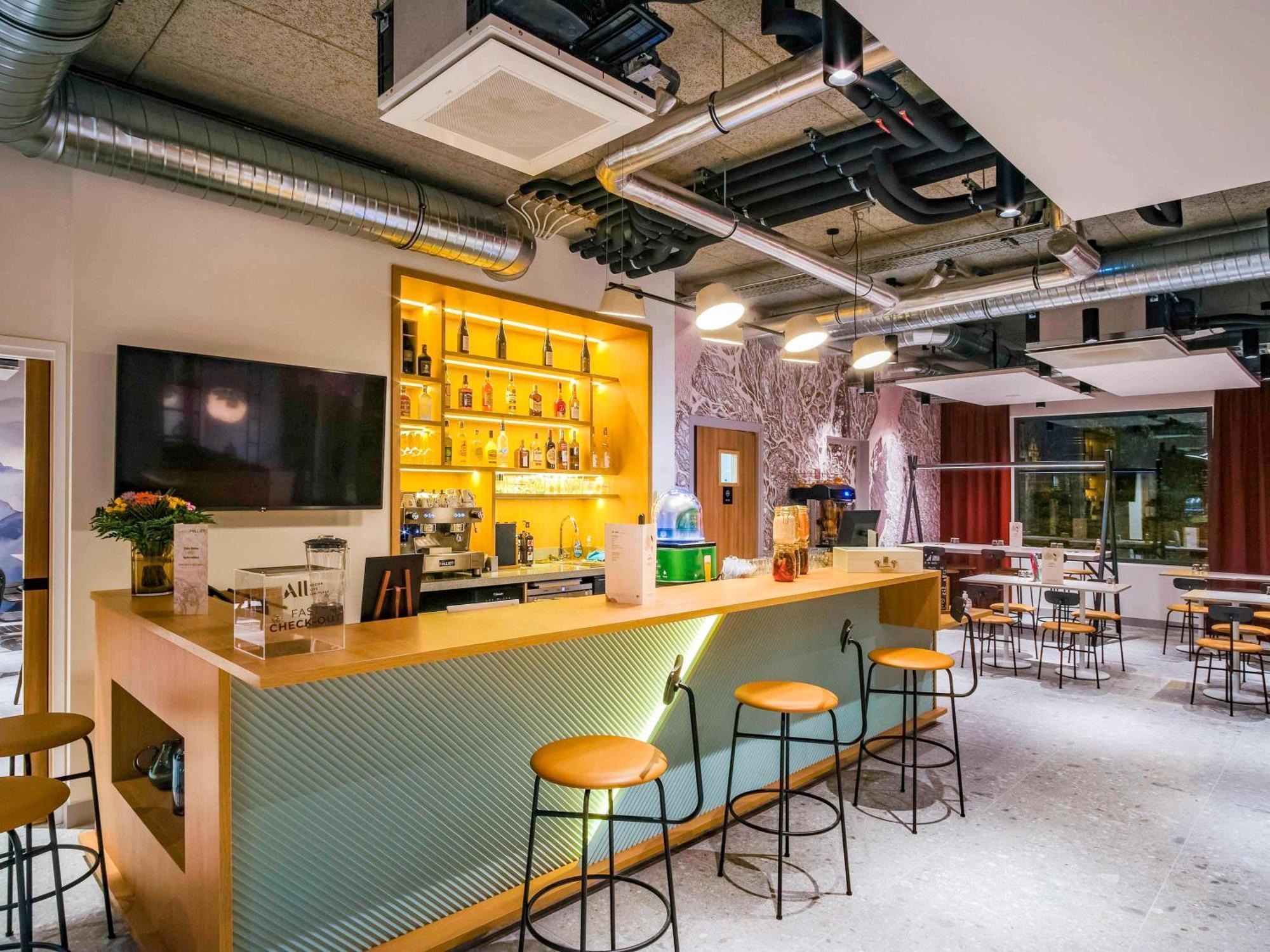Ibis Styles Albertville Bagian luar foto