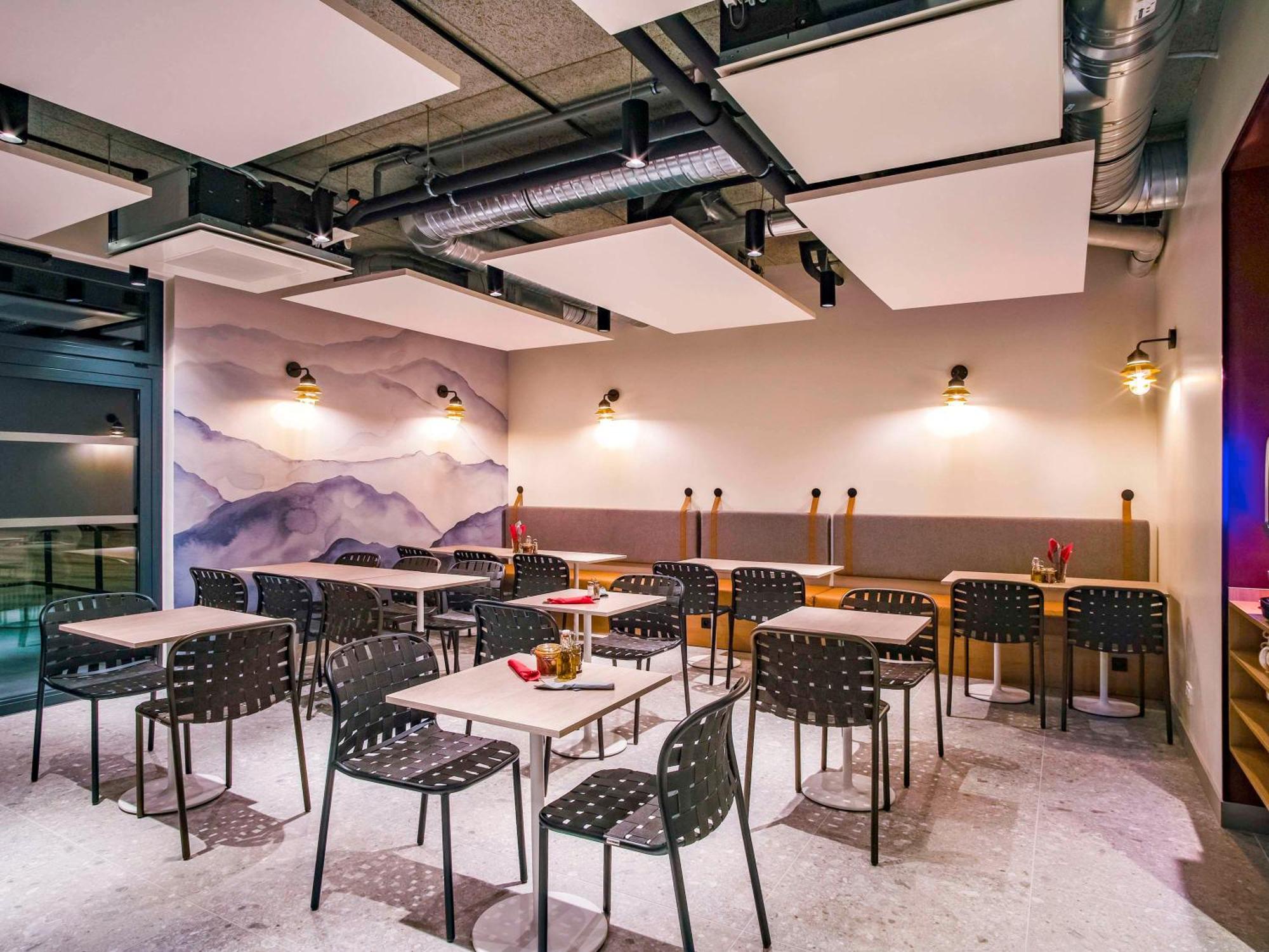 Ibis Styles Albertville Bagian luar foto